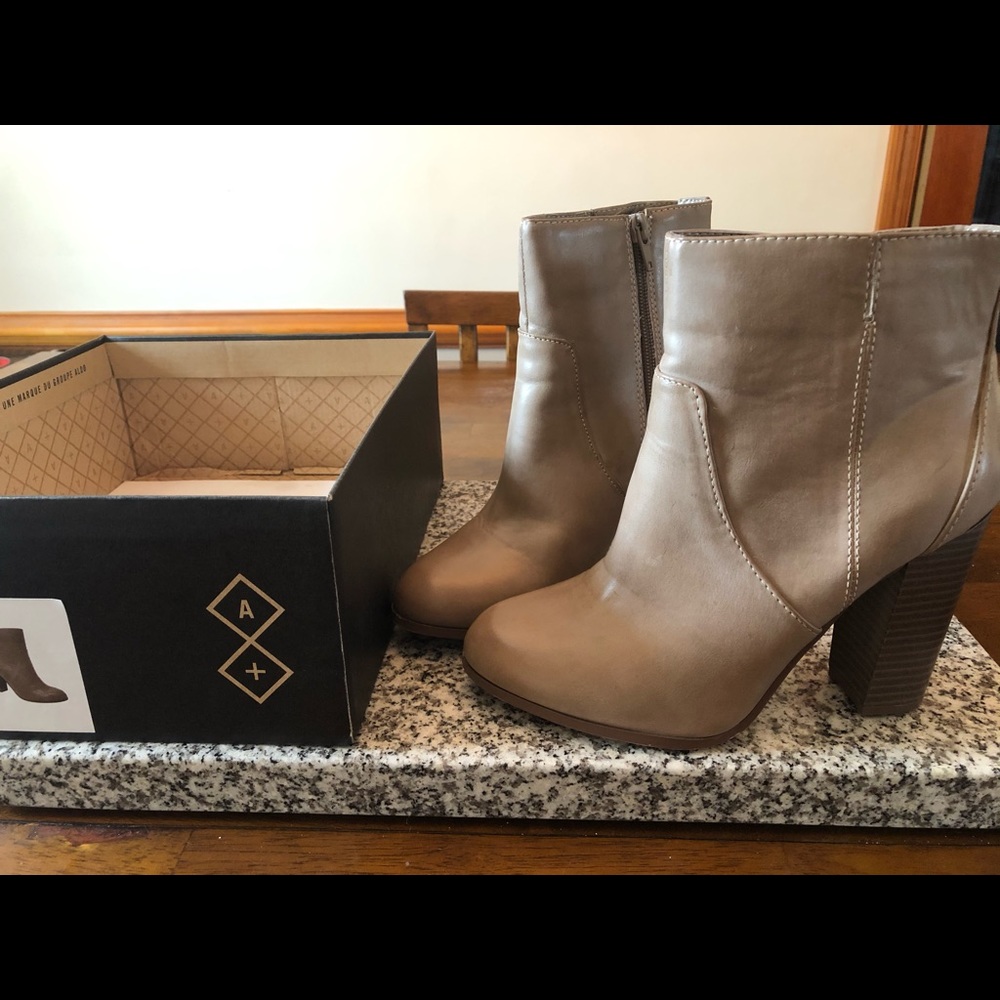 Women’s high heeled ankle boots
